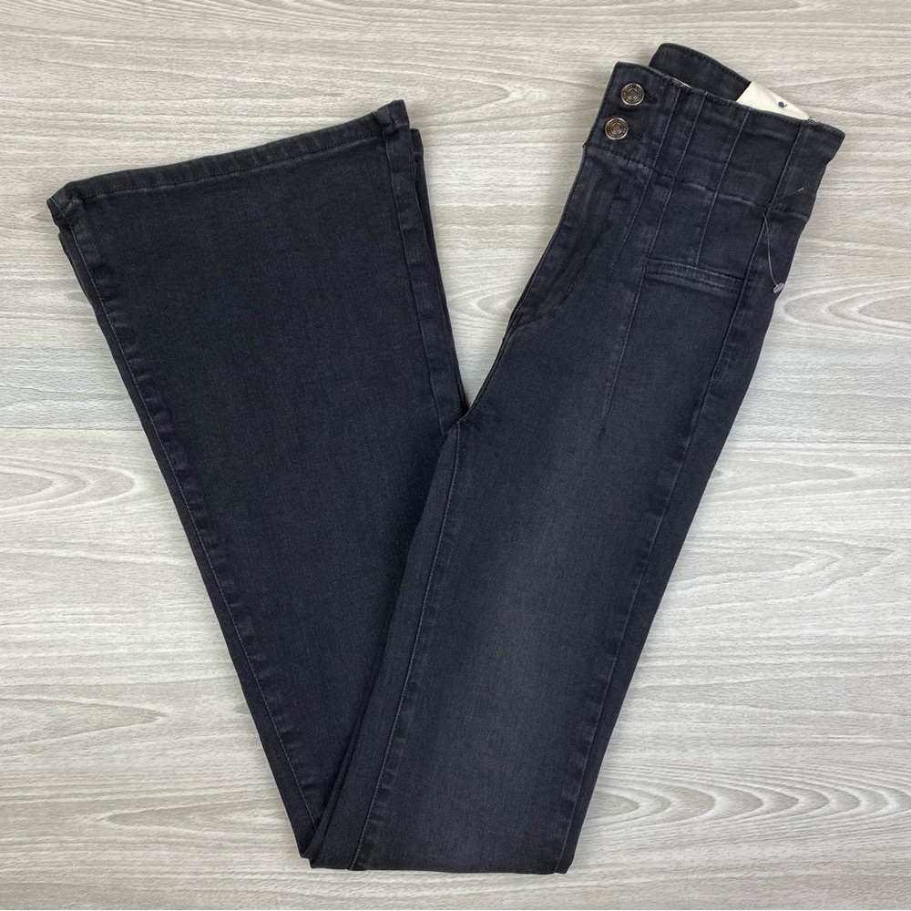 Free People x We The Free Jayde Retro High Rise Flare Stretch Jeans Onyx 25 - Picture 11 of 17